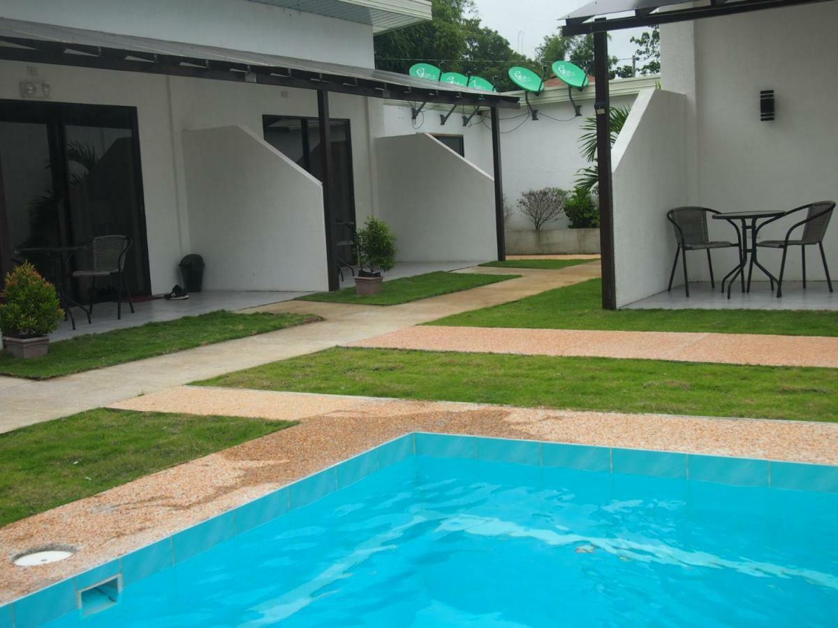 Panglao Moravian Apartments Bagian luar foto